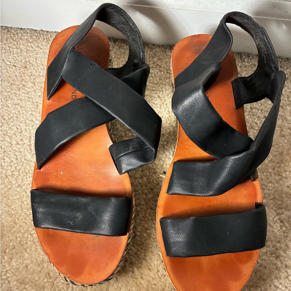 Lucky Brand Black Leather Sandals Size 9.5